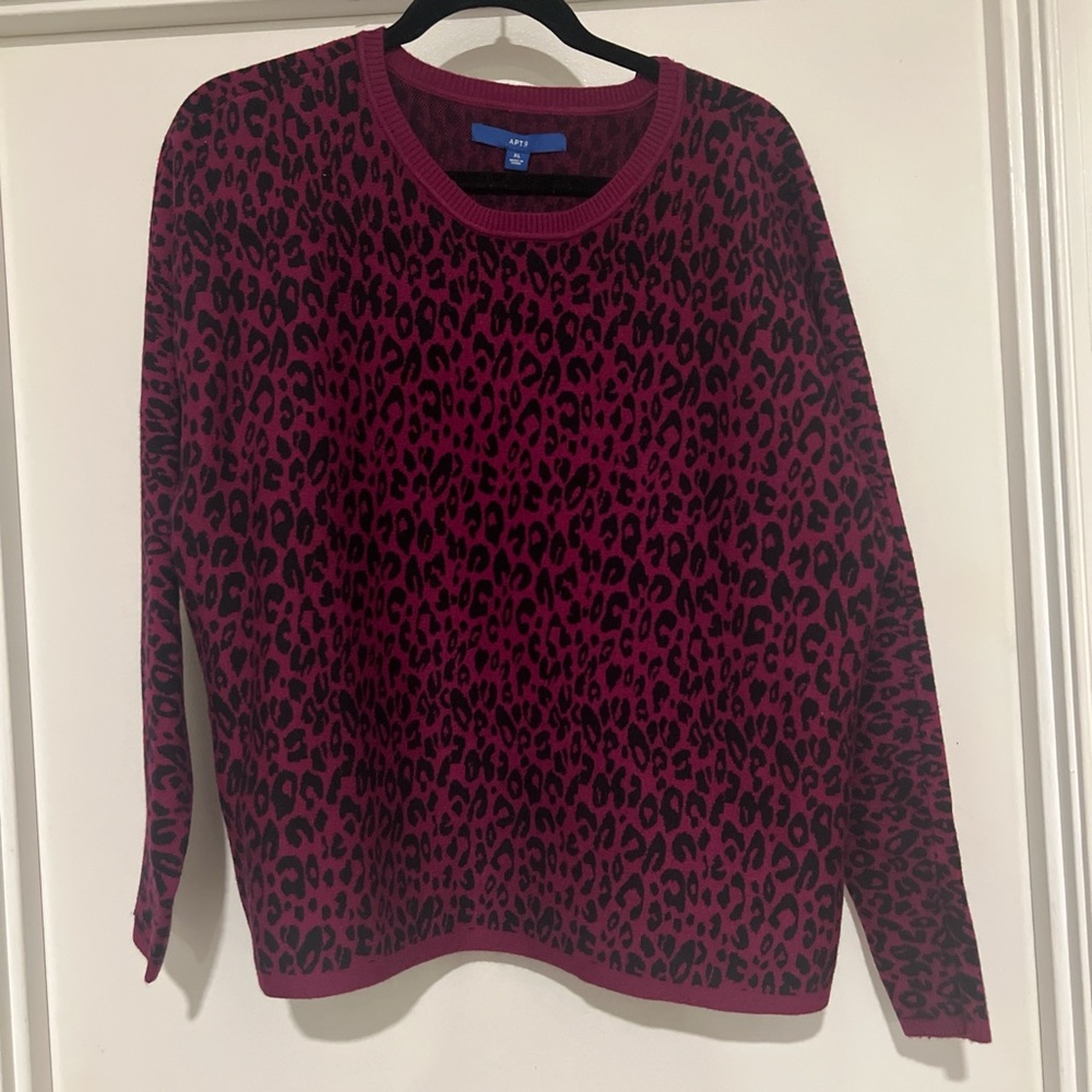 Apt. 9 Women's Fuchsia and Black Animal Print Sweater NWT